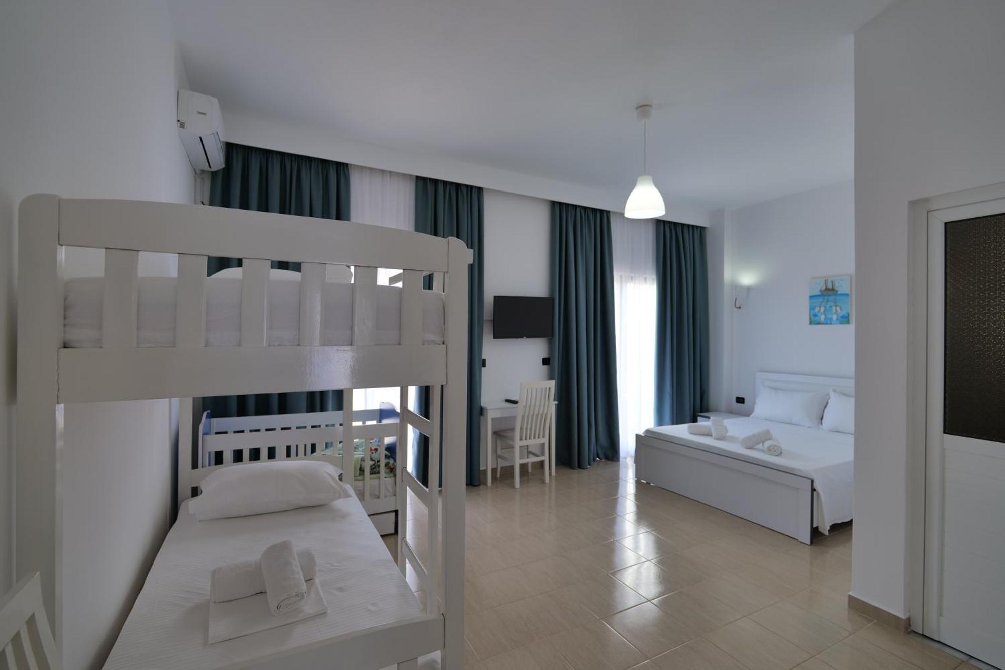 El Mare Hotel Саранда Экстерьер фото