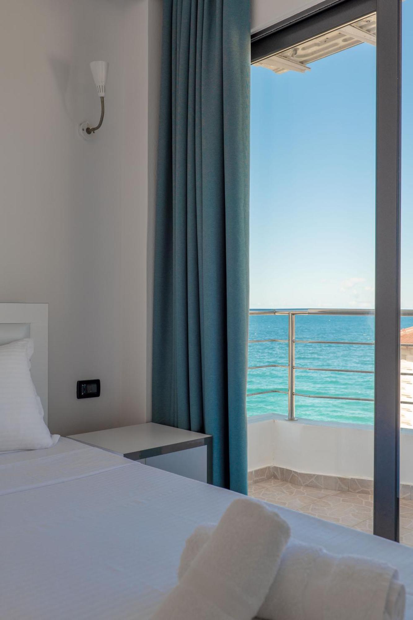 El Mare Hotel Саранда Экстерьер фото