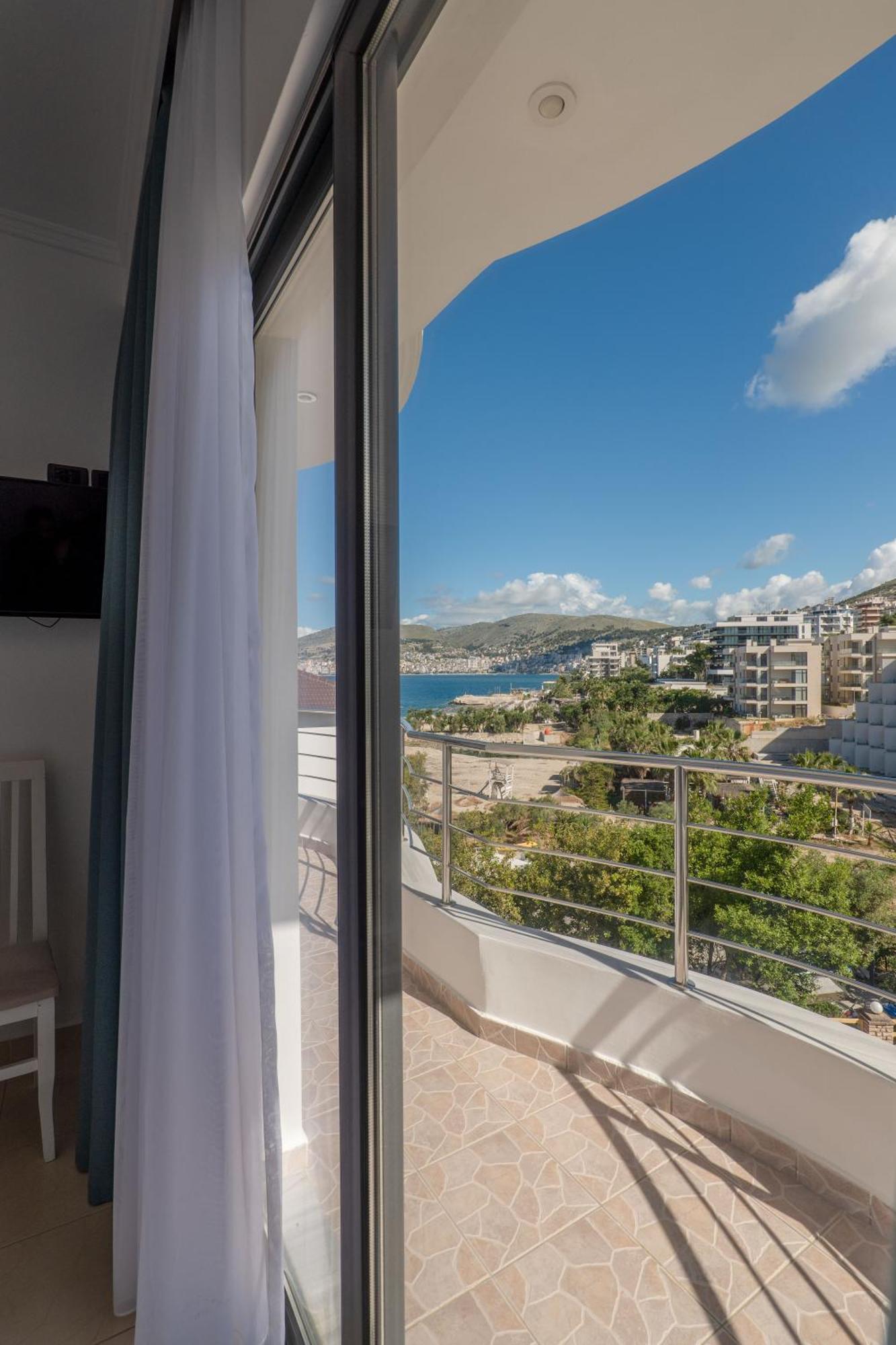 El Mare Hotel Саранда Экстерьер фото