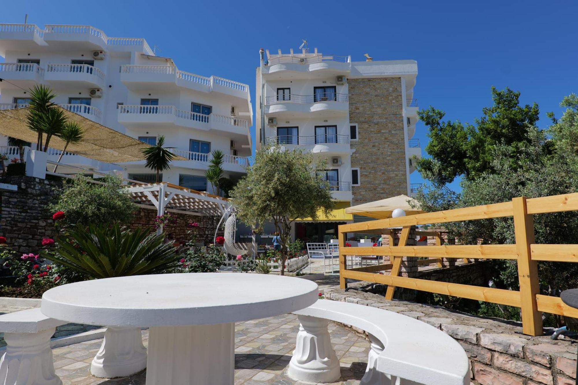 El Mare Hotel Саранда Экстерьер фото