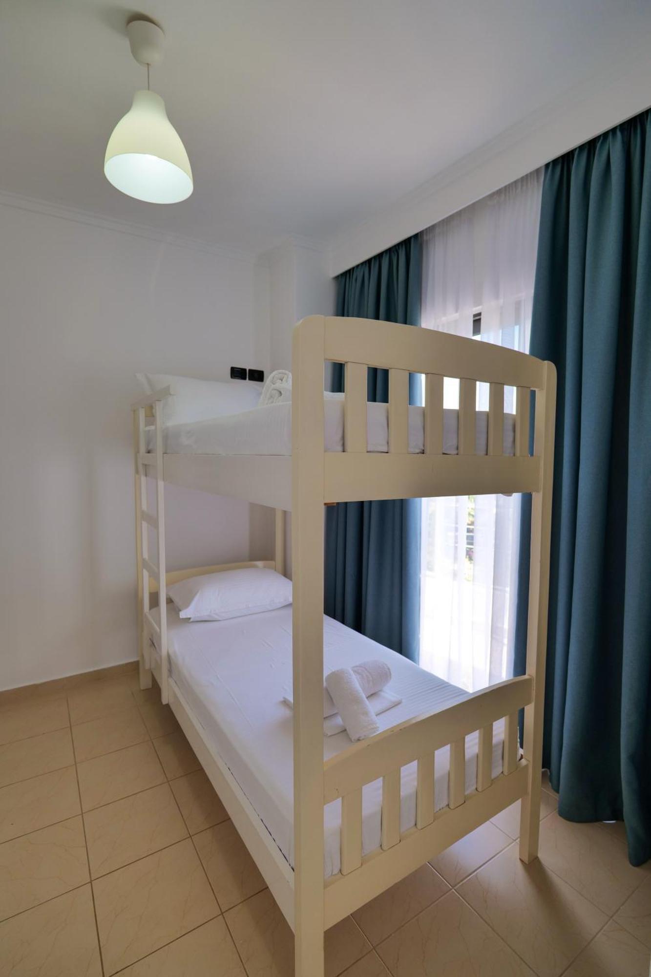 El Mare Hotel Саранда Экстерьер фото